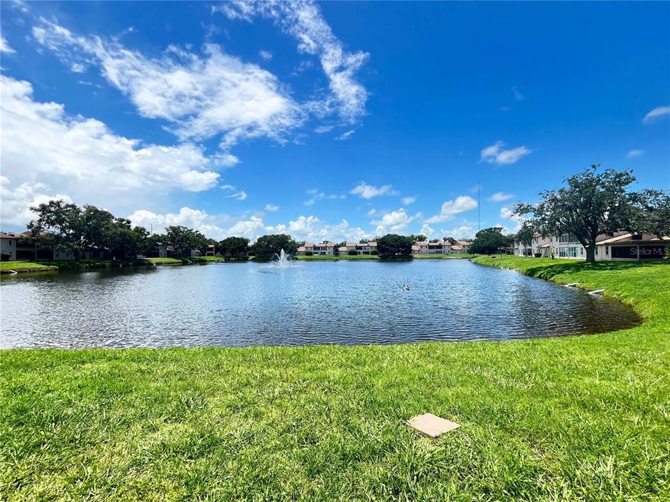 На продажу: $179,999 (2 спален, 2 ванн, 1318 Квадратных фут)