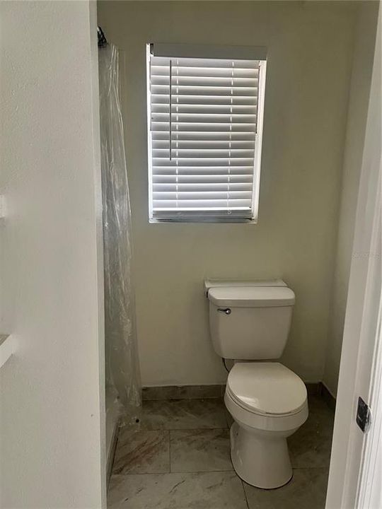 For Rent: $750 (1 beds, 1 baths, 500 Square Feet)