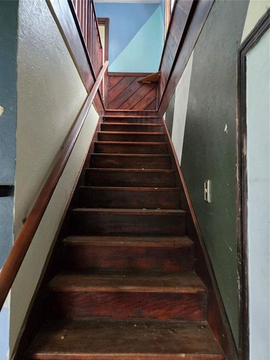 На продажу: $115,500 (4 спален, 2 ванн, 2192 Квадратных фут)