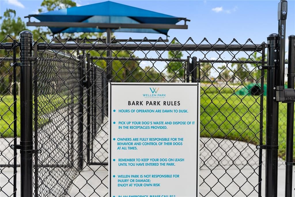 Active With Contract: $299,999 (2 beds, 2 baths, 1149 Square Feet)