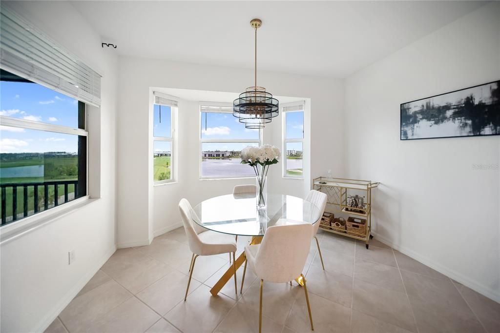 Active With Contract: $299,999 (2 beds, 2 baths, 1149 Square Feet)