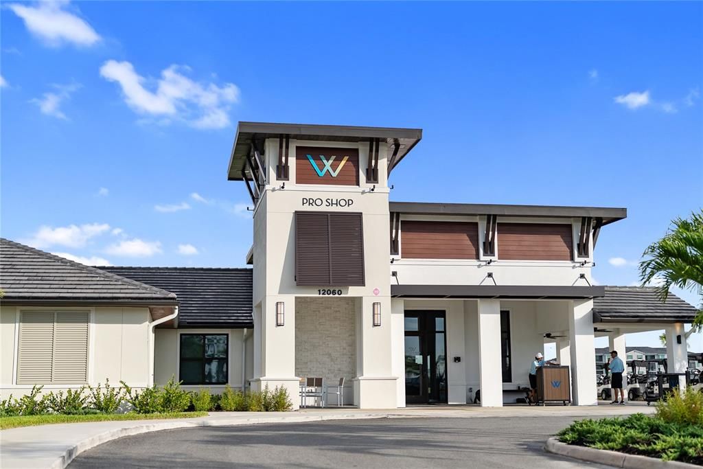 Active With Contract: $299,999 (2 beds, 2 baths, 1149 Square Feet)