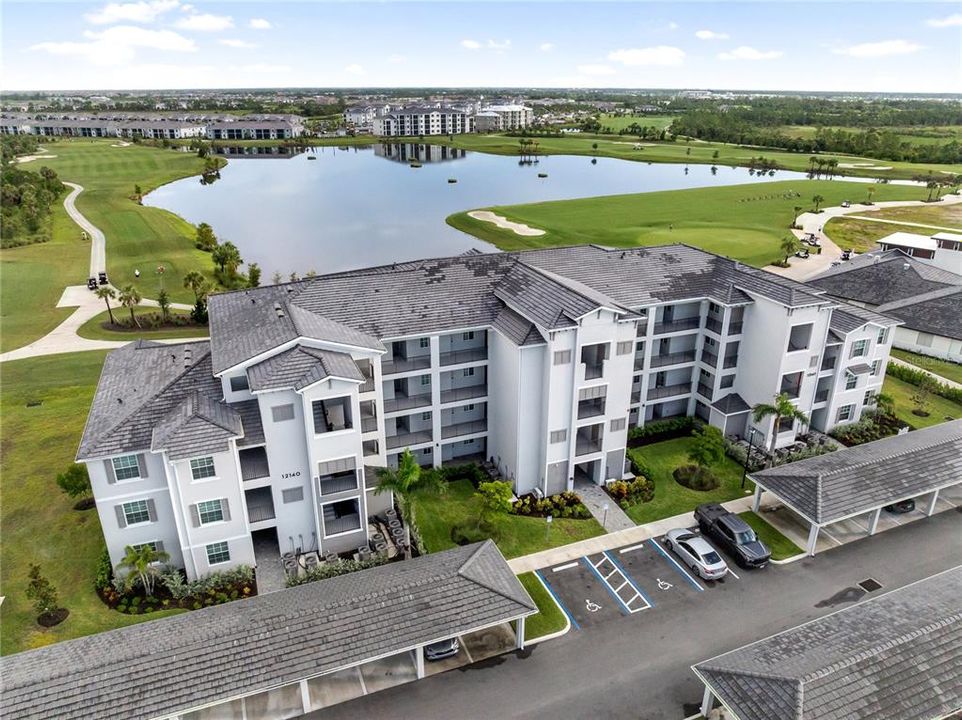 Active With Contract: $299,999 (2 beds, 2 baths, 1149 Square Feet)