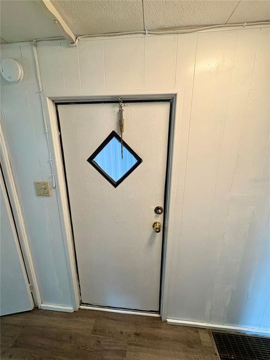 En Venta: $109,900 (3 camas, 2 baños, 980 Pies cuadrados)