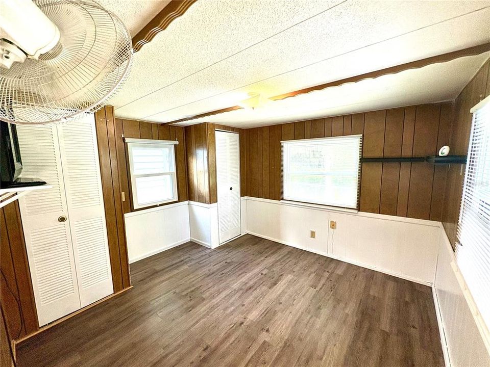 En Venta: $109,900 (3 camas, 2 baños, 980 Pies cuadrados)