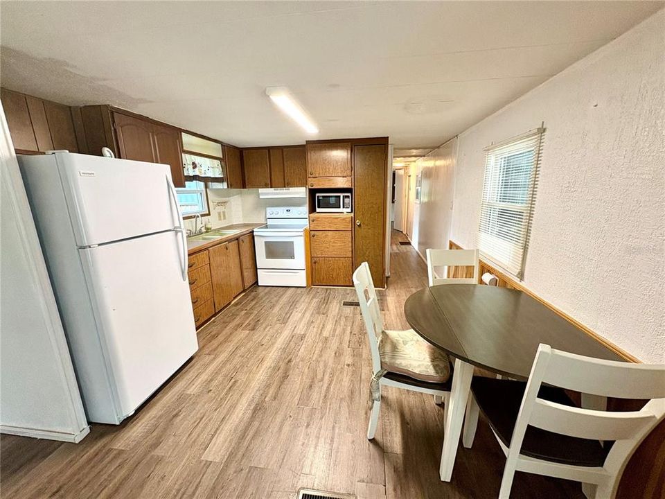 En Venta: $109,900 (3 camas, 2 baños, 980 Pies cuadrados)