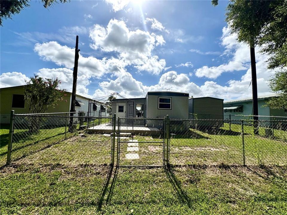 En Venta: $109,900 (3 camas, 2 baños, 980 Pies cuadrados)