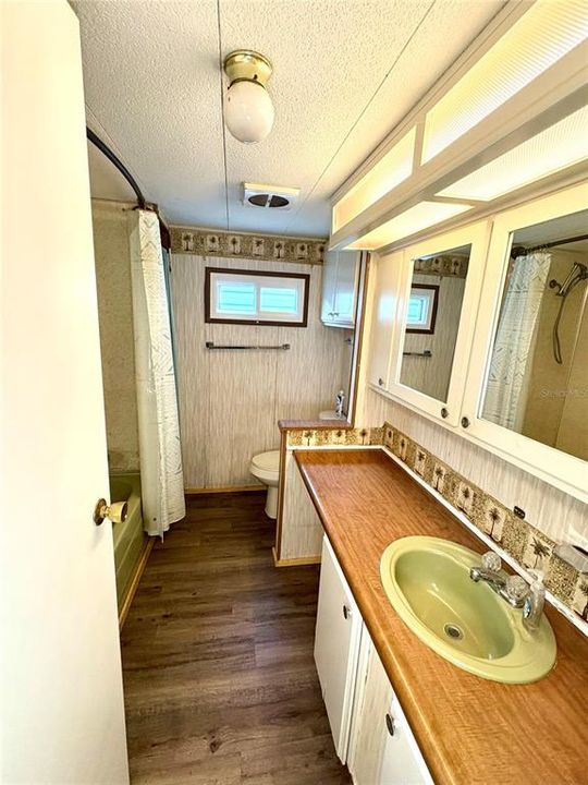 En Venta: $109,900 (3 camas, 2 baños, 980 Pies cuadrados)