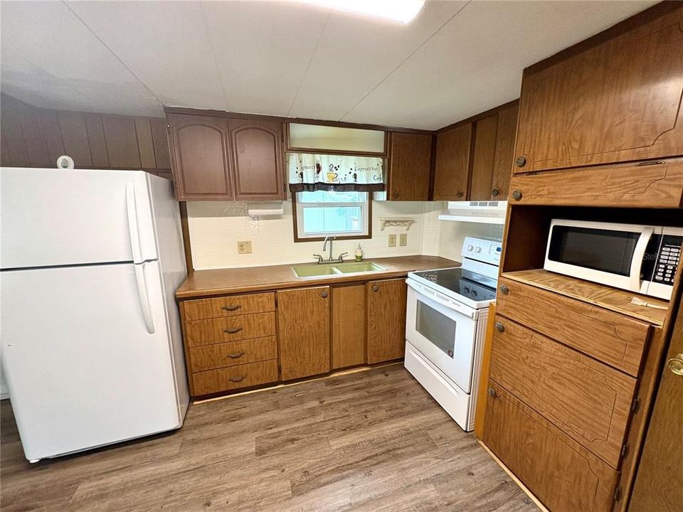 En Venta: $109,900 (3 camas, 2 baños, 980 Pies cuadrados)