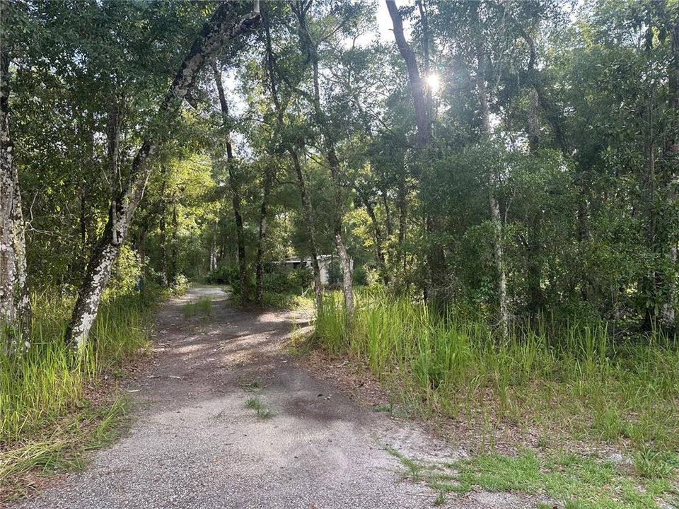 На продажу: $159,000 (2 спален, 1 ванн, 728 Квадратных фут)