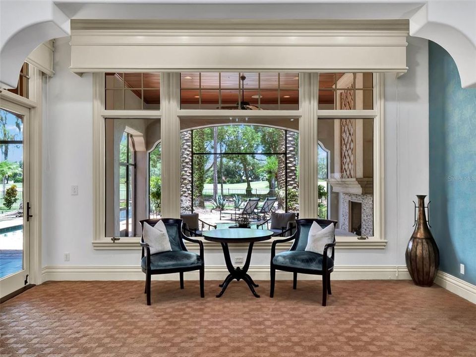 合同活跃: $3,750,000 (5 贝兹, 6 浴室, 6101 平方英尺)