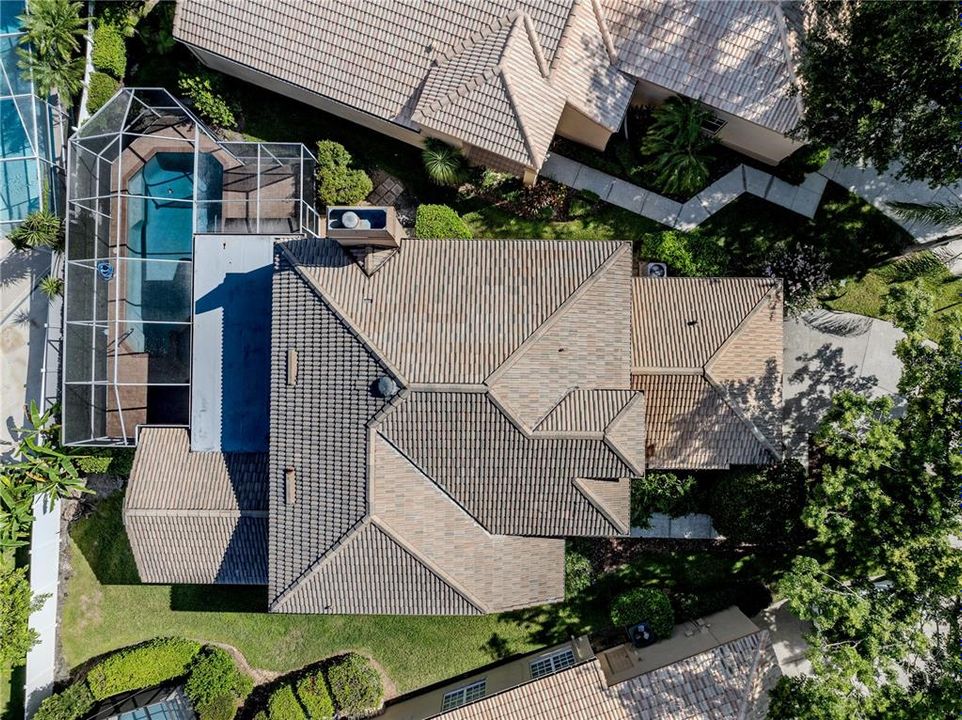 合同活跃: $563,000 (3 贝兹, 2 浴室, 2511 平方英尺)