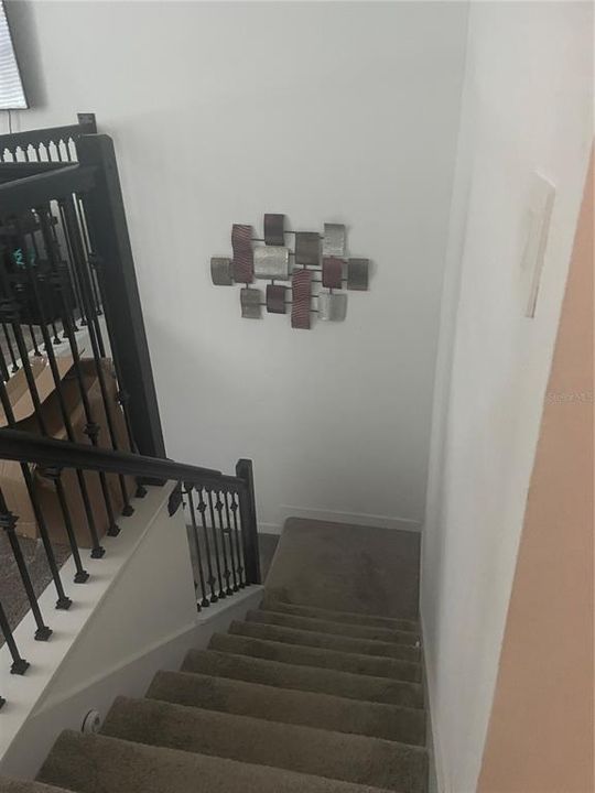 For Sale: $649,900 (5 beds, 3 baths, 3301 Square Feet)