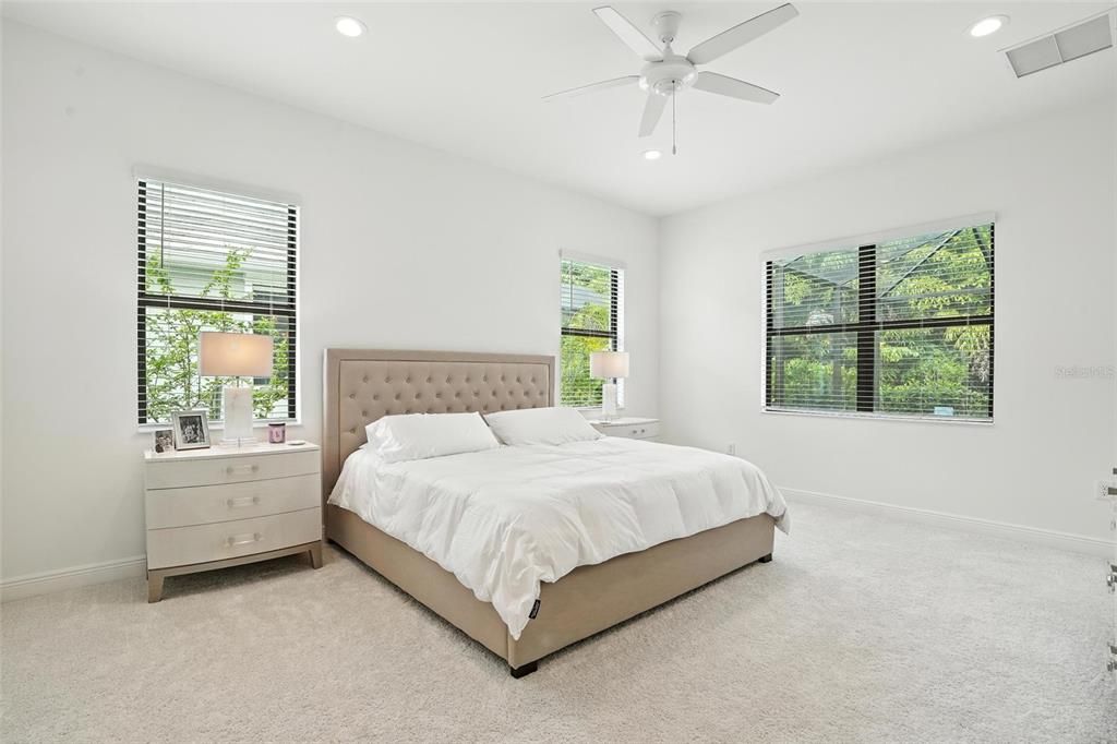 For Sale: $779,500 (3 beds, 2 baths, 2441 Square Feet)