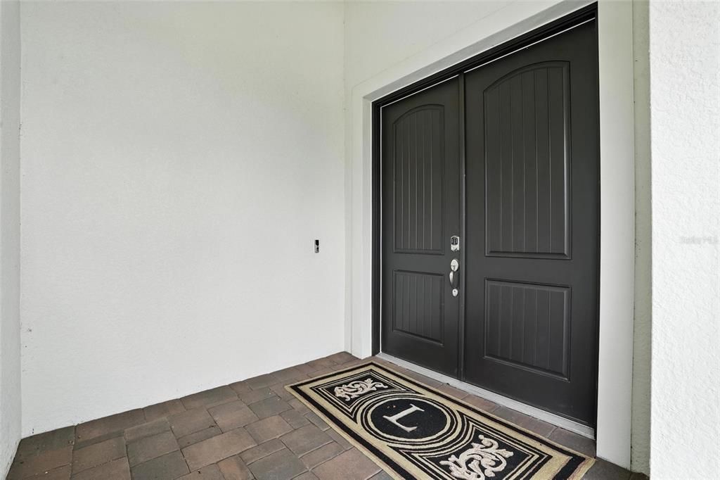 For Sale: $779,500 (3 beds, 2 baths, 2441 Square Feet)