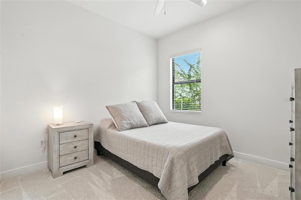 For Sale: $779,500 (3 beds, 2 baths, 2441 Square Feet)