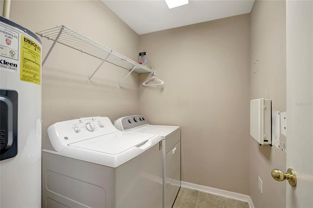For Rent: $1,899 (2 beds, 2 baths, 1080 Square Feet)