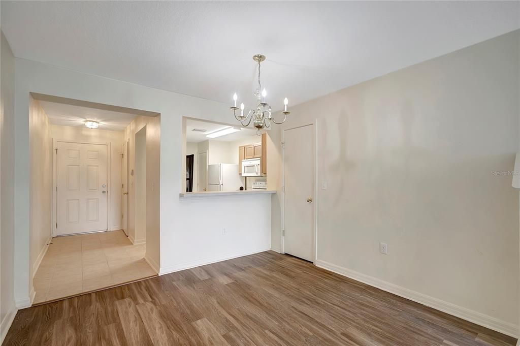 For Rent: $1,899 (2 beds, 2 baths, 1080 Square Feet)