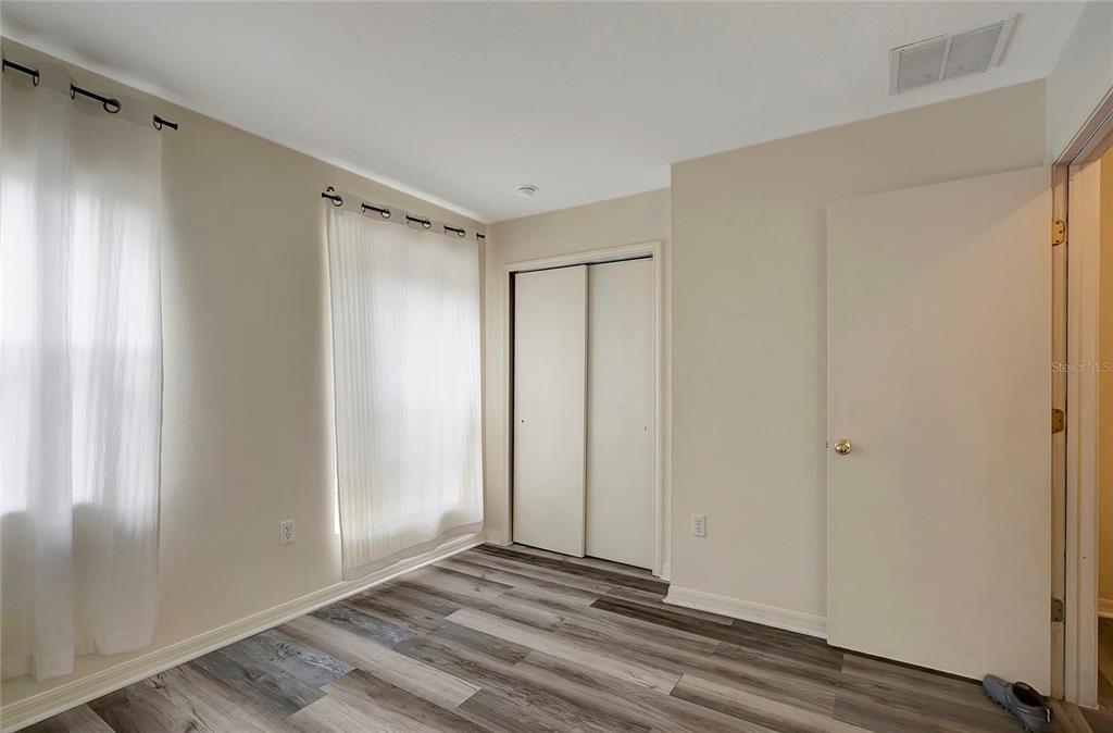 For Rent: $1,899 (2 beds, 2 baths, 1080 Square Feet)