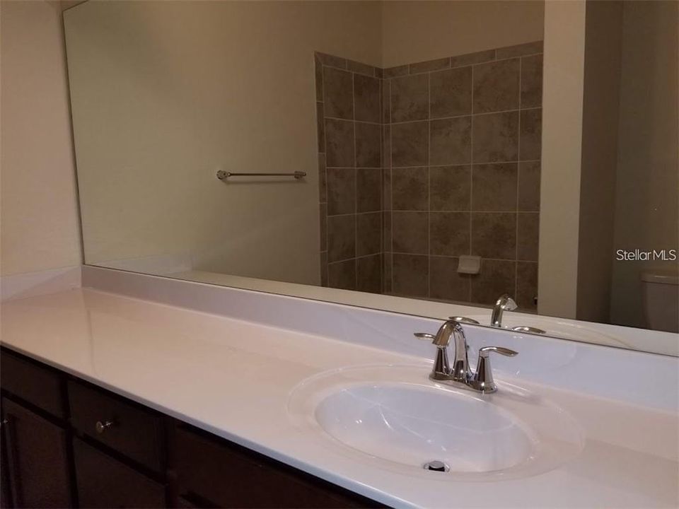 В аренду: $2,150 (3 спален, 2 ванн, 1879 Квадратных фут)