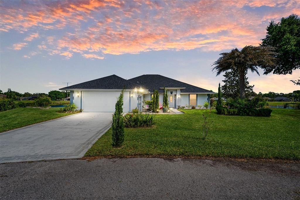 For Sale: $505,000 (4 beds, 2 baths, 2126 Square Feet)