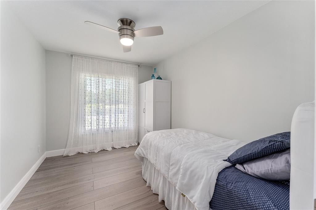 For Sale: $505,000 (4 beds, 2 baths, 2126 Square Feet)