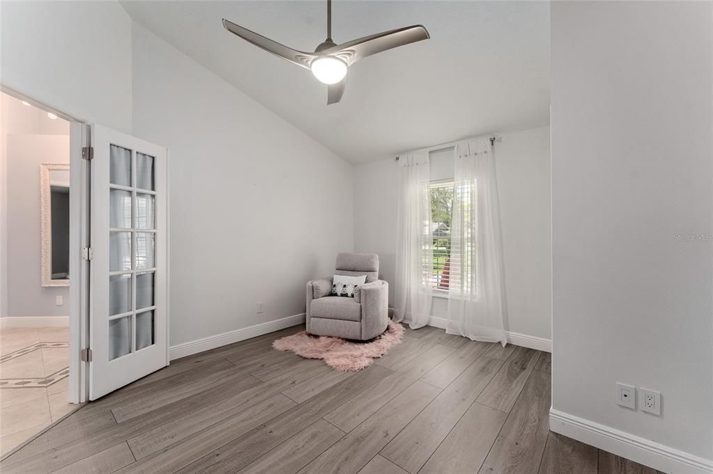 For Sale: $505,000 (4 beds, 2 baths, 2126 Square Feet)