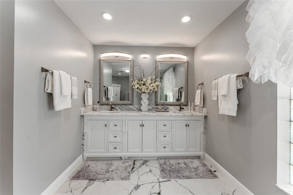 For Sale: $505,000 (4 beds, 2 baths, 2126 Square Feet)