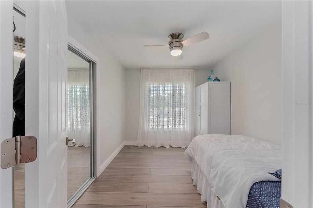 For Sale: $505,000 (4 beds, 2 baths, 2126 Square Feet)