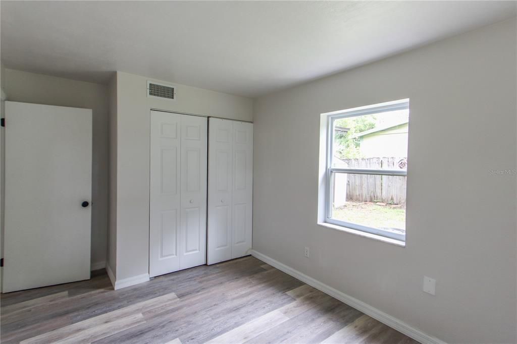 待售: $189,900 (3 贝兹, 2 浴室, 1254 平方英尺)