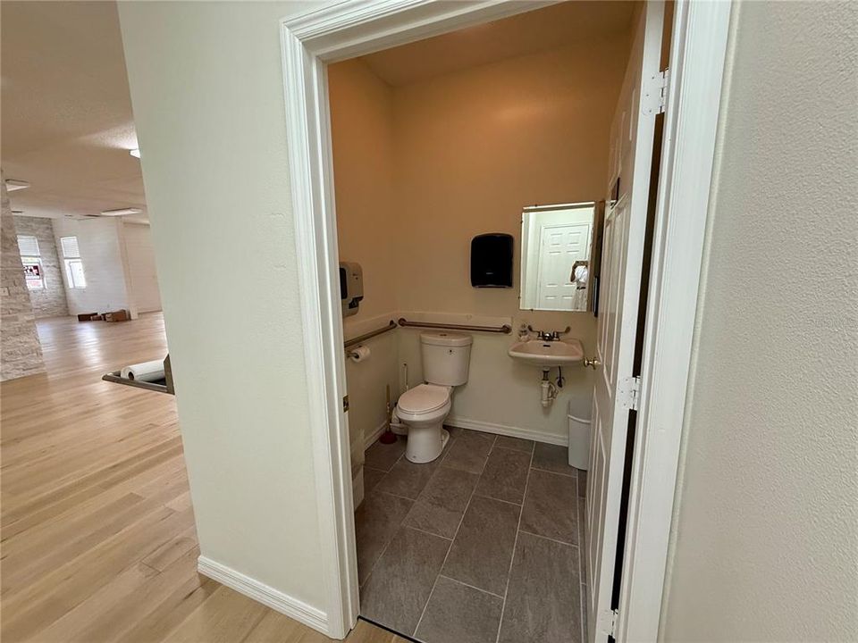 На продажу: $565,000 (0 спален, 0 ванн, 1875 Квадратных фут)