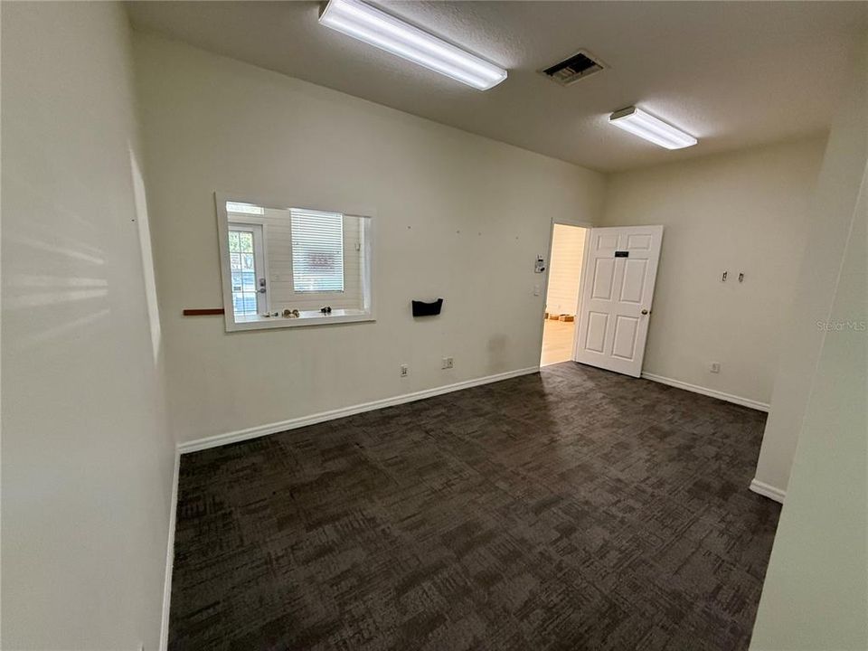 На продажу: $565,000 (0 спален, 0 ванн, 1875 Квадратных фут)