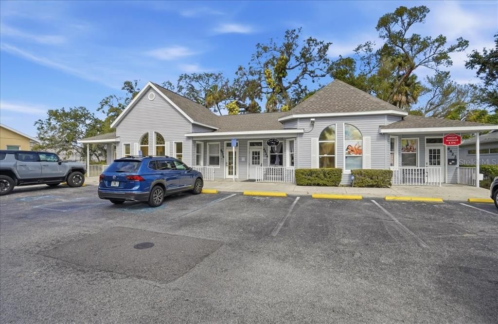 For Sale: $555,000 (0 beds, 0 baths, 1875 Square Feet)