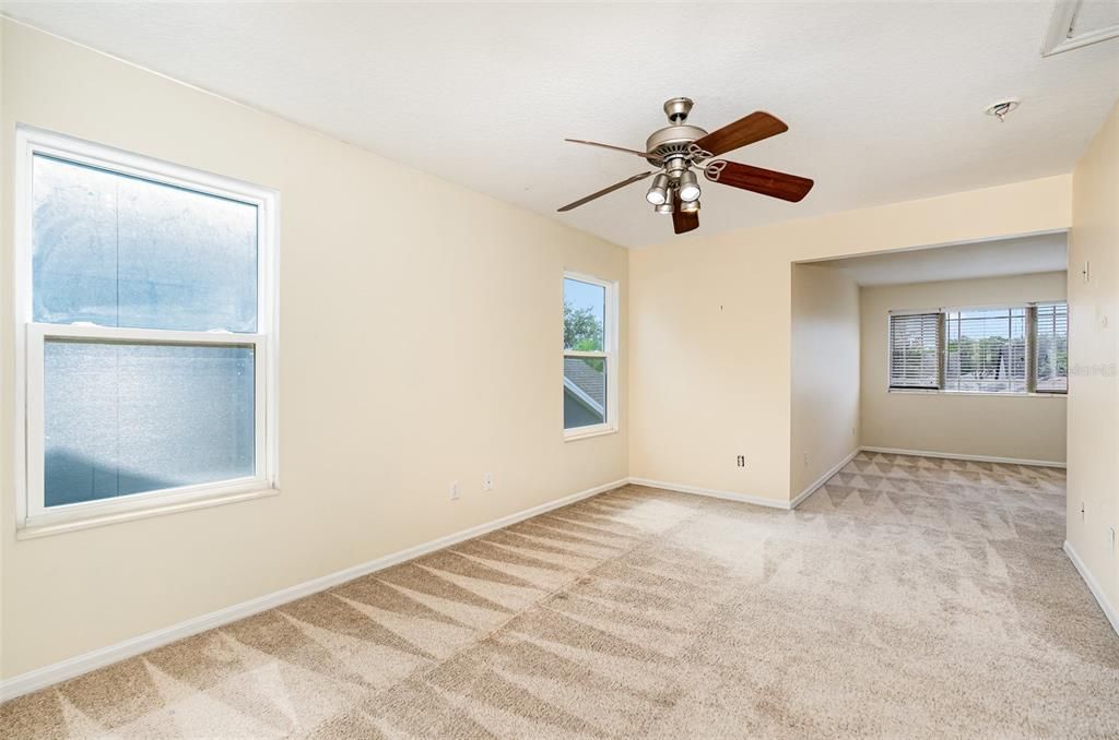 Active With Contract: $588,500 (4 beds, 3 baths, 2658 Square Feet)