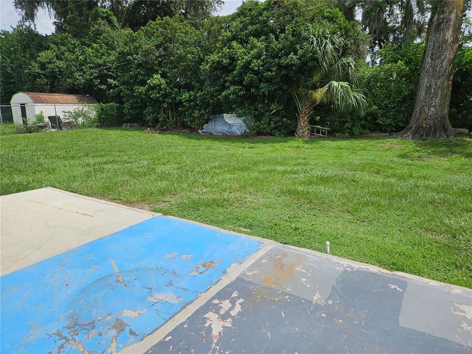 For Sale: $120,000 (2 beds, 2 baths, 828 Square Feet)