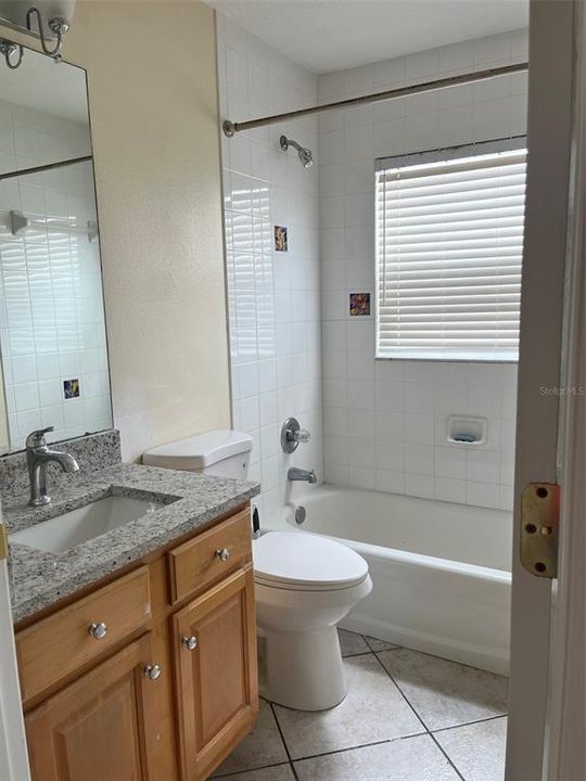 For Sale: $479,000 (3 beds, 2 baths, 1377 Square Feet)