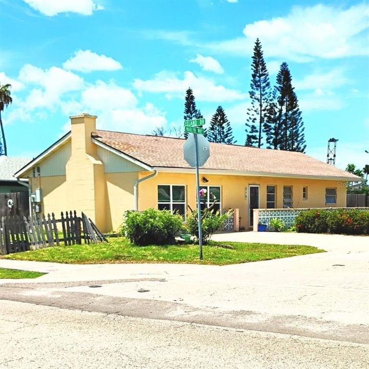 For Sale: $374,900 (0.12 acres)