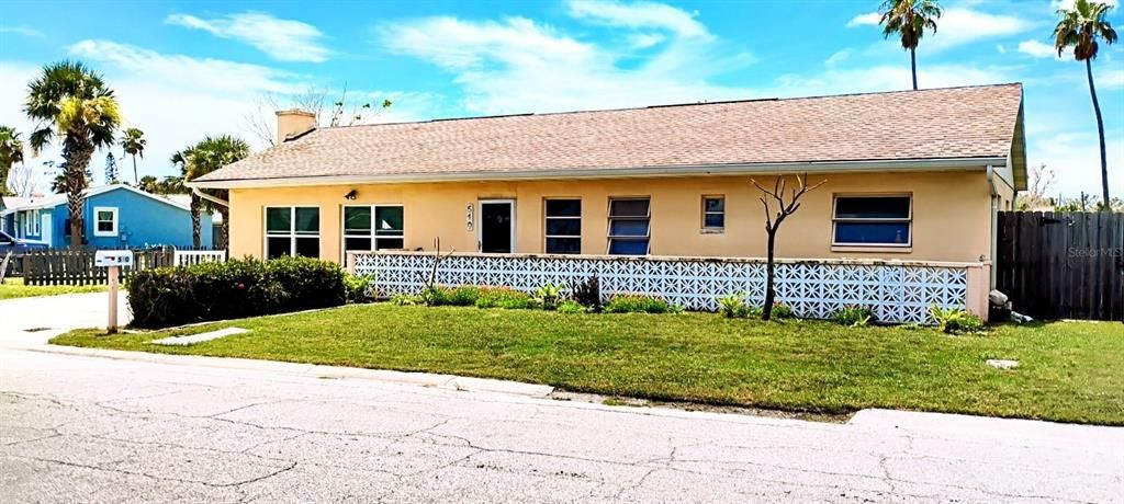 For Sale: $374,900 (0.12 acres)