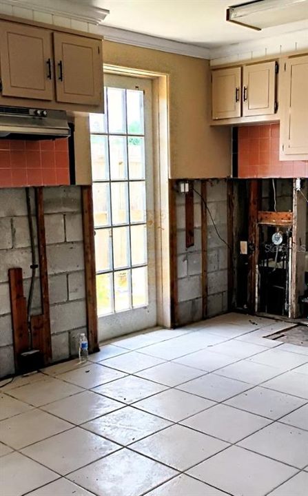 For Sale: $374,900 (0.12 acres)