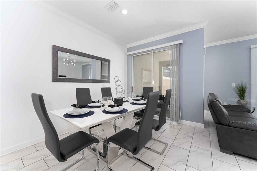 For Sale: $500,000 (4 beds, 3 baths, 1914 Square Feet)