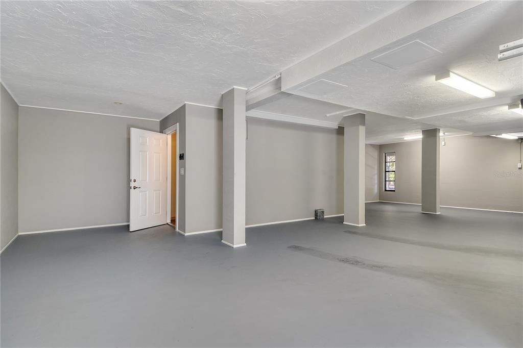 For Sale: $1,699,999 (2 beds, 3 baths, 3171 Square Feet)