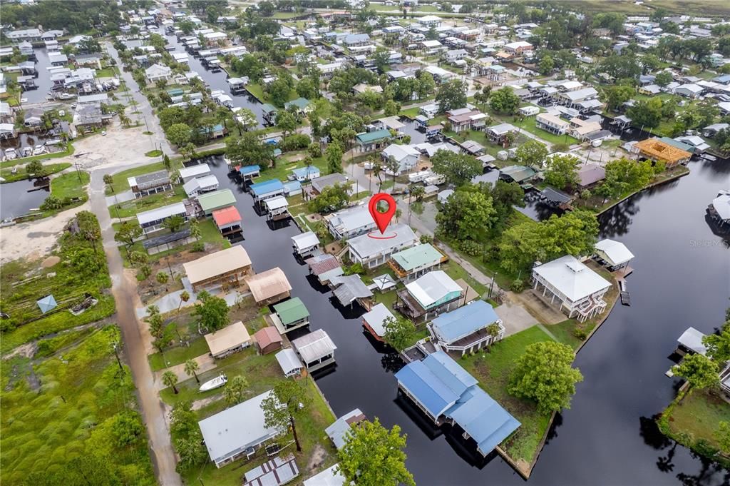 For Sale: $345,000 (3 beds, 2 baths, 1680 Square Feet)