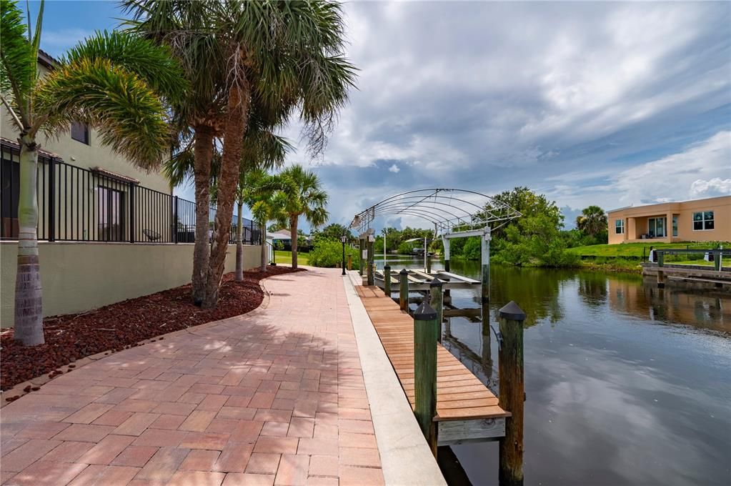 For Sale: $1,175,000 (4 beds, 4 baths, 3635 Square Feet)