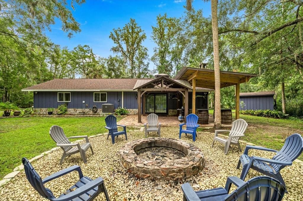 For Sale: $450,000 (3 beds, 2 baths, 1436 Square Feet)