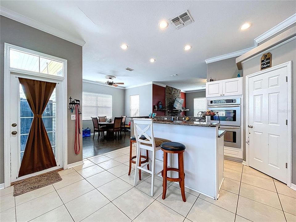 На продажу: $950,000 (4 спален, 4 ванн, 2185 Квадратных фут)