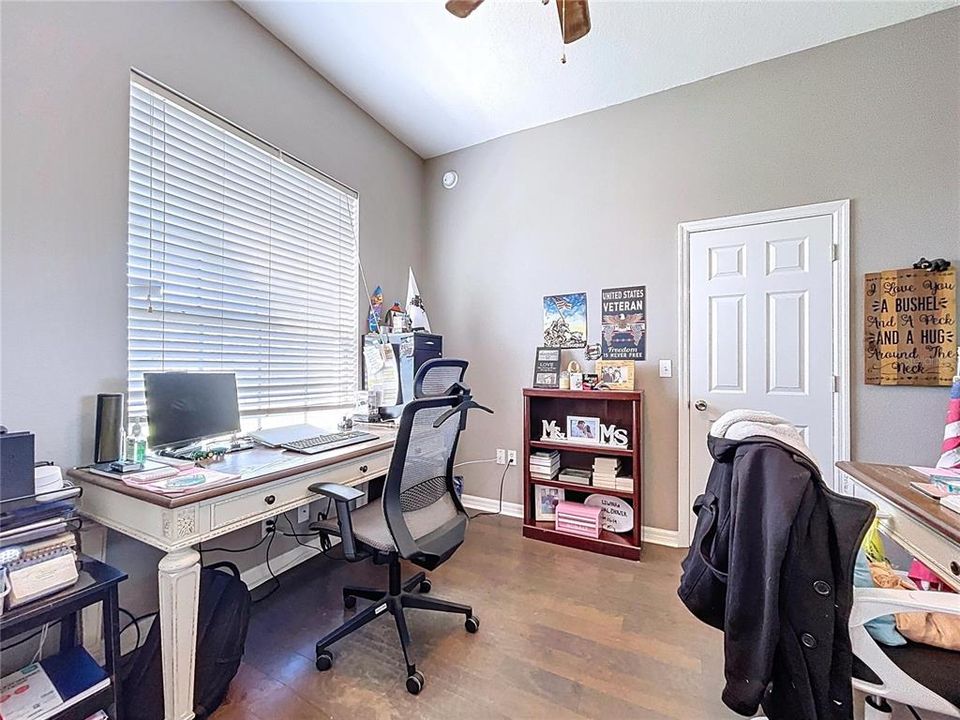 На продажу: $950,000 (4 спален, 4 ванн, 2185 Квадратных фут)