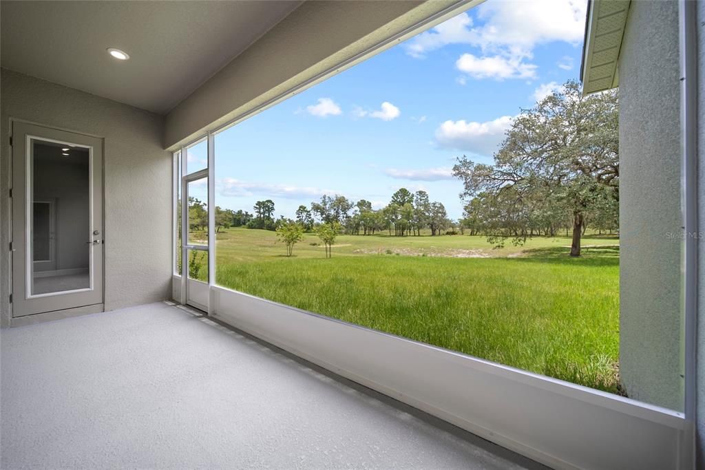 Active With Contract: $356,900 (3 beds, 2 baths, 2008 Square Feet)