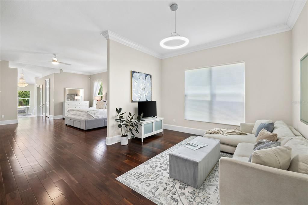 For Sale: $2,599,950 (8 beds, 6 baths, 7900 Square Feet)