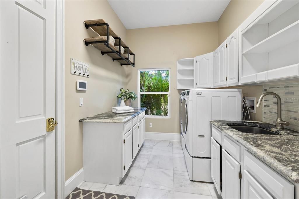 For Sale: $2,599,950 (8 beds, 6 baths, 7900 Square Feet)