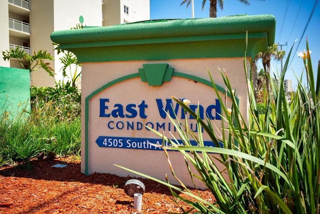 待售: $380,000 (2 贝兹, 2 浴室, 1200 平方英尺)